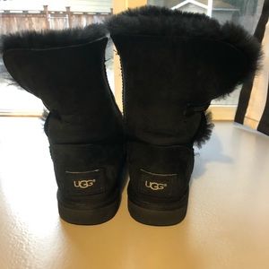 Black fur lined Uggs